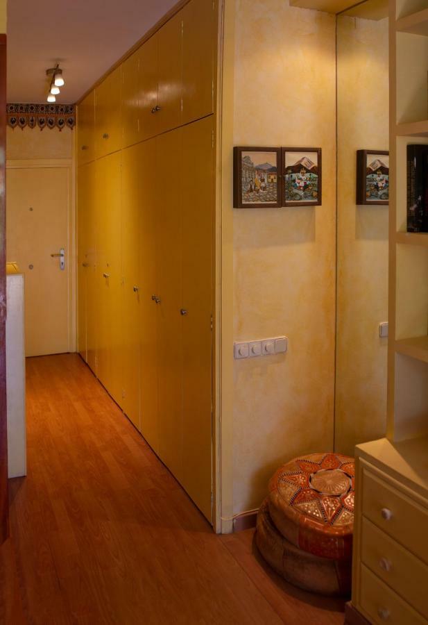 Cozy Apartment At Jardin Manaure Madrid Buitenkant foto
